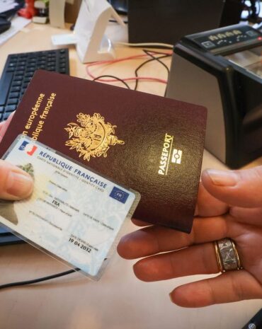 buy real or fake novelty documents, fake id card, fake driving license, fake ielts, fake passport, fake residence permit fake document maker online